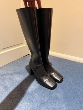 SVEGAN Tall Black Square-Toe Block Heel Boots